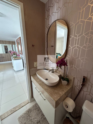 Imagem Imóvel com 4 Quartos à Venda, 250 m² em Umarizal - Belém Imagem Imóvel com 4 Quartos à Venda, 250 m² em Umarizal - Belém