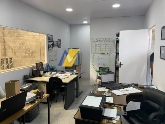 Galpão para Alugar, 160 m² em Santa Terezinha - Santo André