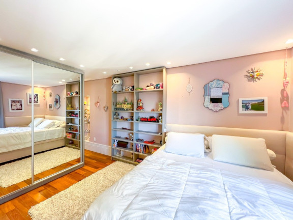 Imagem Apartamento com 3 Quartos à Venda, 209 m² em Higienópolis - Porto Alegre Imagem Apartamento com 3 Quartos à Venda, 209 m² em Higienópolis - Porto Alegre