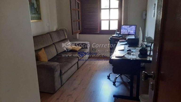 Imagem Sobrado com 3 Quartos à Venda, 398 m² em Vila Galvão - Guarulhos Imagem Sobrado com 3 Quartos à Venda, 398 m² em Vila Galvão - Guarulhos