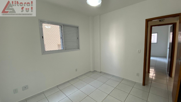 Imagem Apartamento com 2 Quartos à Venda, 76 m² em Guilhermina - Praia Grande