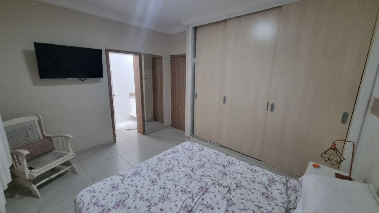 Imagem Apartamento com 3 Quartos à Venda, 150 m² em Pitangueiras - Guarujá Imagem Apartamento com 3 Quartos à Venda, 150 m² em Pitangueiras - Guarujá
