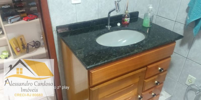 Imagem Casa com 4 Quartos à Venda, 200 m² em Chácara Paraíso - Nova Friburgo Imagem Casa com 4 Quartos à Venda, 200 m² em Chácara Paraíso - Nova Friburgo