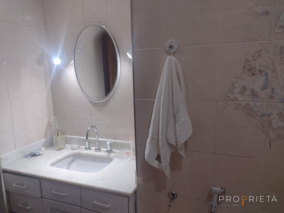 Imagem Apartamento com 3 Quartos à Venda, 105 m² em Copacabana - Rio De Janeiro