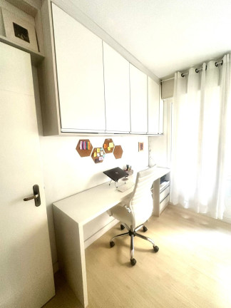 Imagem Imóvel com 2 Quartos à Venda, 65 m² em Petrópolis - Porto Alegre