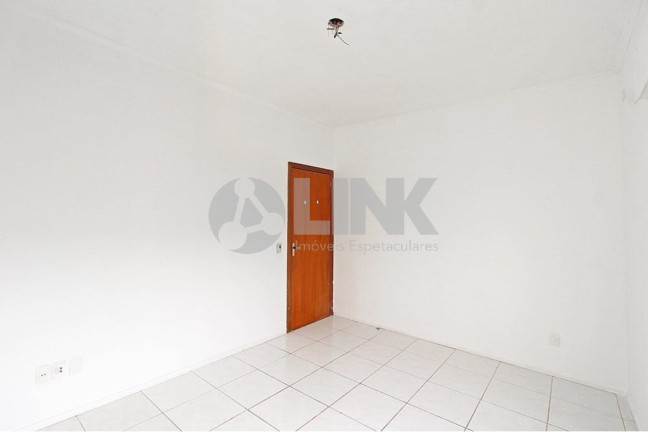 Imagem Apartamento com 3 Quartos à Venda, 72 m² em Cristal - Porto Alegre Imagem Apartamento com 3 Quartos à Venda, 72 m² em Cristal - Porto Alegre