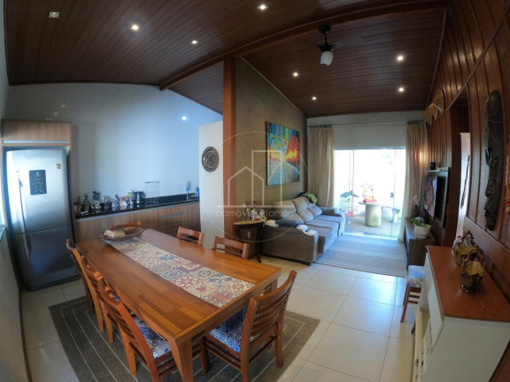 Imagem Casa com 7 Quartos à Venda, 250 m² em São João Do Rio Vermelho - Florianópolis Imagem Casa com 7 Quartos à Venda, 250 m² em São João Do Rio Vermelho - Florianópolis