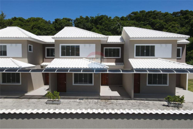 Imagem Casa de Condomínio com 2 Quartos à Venda, 145 m² em Ponta Negra - Maricá