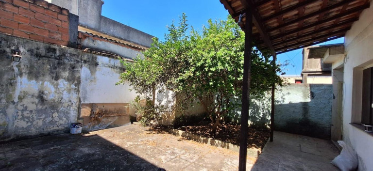 Imagem Casa com 2 Quartos à Venda, 153 m² em Campo Grande - Rio De Janeiro Imagem Casa com 2 Quartos à Venda, 153 m² em Campo Grande - Rio De Janeiro