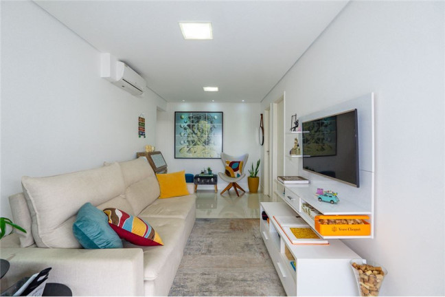 Imagem Imóvel com 1 Quarto à Venda,  em Vila Alexandria - São Paulo