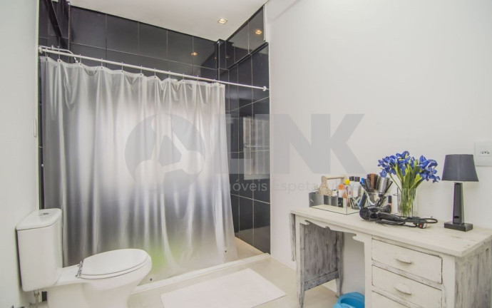 Imagem Apartamento com 3 Quartos à Venda, 98 m² em Moinhos De Vento - Porto Alegre Imagem Apartamento com 3 Quartos à Venda, 98 m² em Moinhos De Vento - Porto Alegre