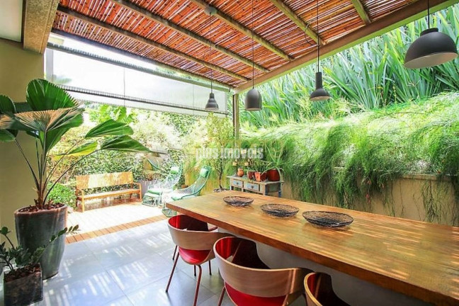 Imagem Casa com 4 Quartos à Venda, 309 m² em Cidade Jardim - São Paulo Imagem Casa com 4 Quartos à Venda, 309 m² em Cidade Jardim - São Paulo