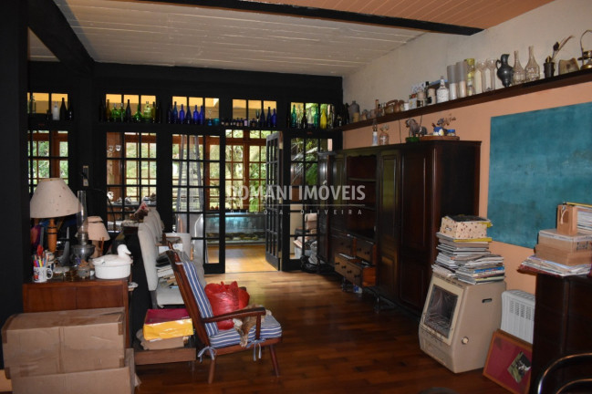 Imagem Casa com 4 Quartos à Venda, 410 m² em Região Do Toriba - Campos Do Jordão Imagem Casa com 4 Quartos à Venda, 410 m² em Região Do Toriba - Campos Do Jordão
