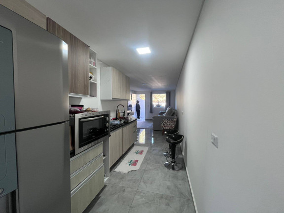 Imagem Casa com 3 Quartos à Venda, 77 m² em Umbará - Curitiba Imagem Casa com 3 Quartos à Venda, 77 m² em Umbará - Curitiba