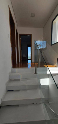 Imagem Casa com 3 Quartos à Venda, 300 m² em Jardim Imperial Hills Iii - Arujá Imagem Casa com 3 Quartos à Venda, 300 m² em Jardim Imperial Hills Iii - Arujá