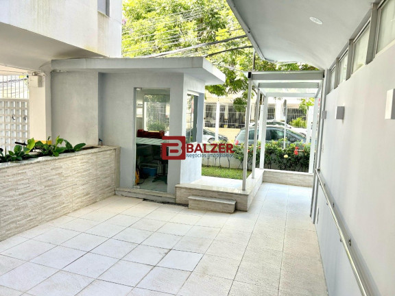 Imagem Apartamento com 3 Quartos à Venda, 117 m² em Centro - Florianópolis Imagem Apartamento com 3 Quartos à Venda, 117 m² em Centro - Florianópolis