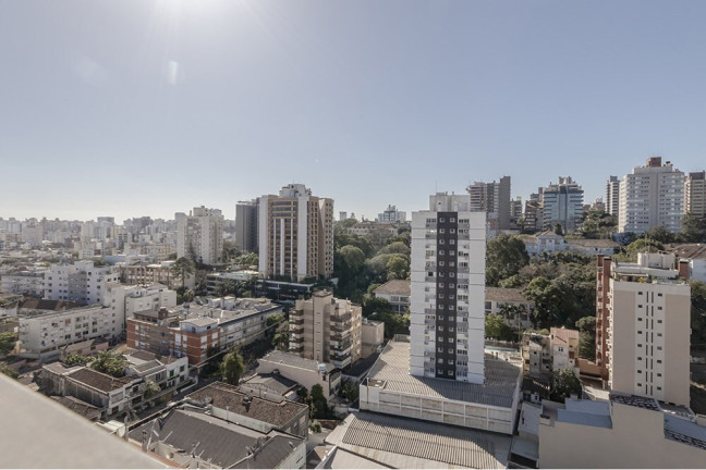 Imagem Imóvel com 1 Quarto à Venda, 25 m² em Rio Branco - Porto Alegre Imagem Imóvel com 1 Quarto à Venda, 25 m² em Rio Branco - Porto Alegre