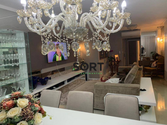 Imagem Apartamento com 3 Quartos à Venda, 131 m² em Centro - Balneário Camboriú