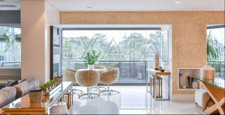 Imagem Imóvel com 3 Quartos à Venda, 274 m² em Vila Nova Conceição - São Paulo Imagem Imóvel com 3 Quartos à Venda, 274 m² em Vila Nova Conceição - São Paulo