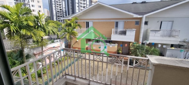 Imagem Casa de Condomínio com 3 Quartos à Venda, 146 m² em Vila Sofia - São Paulo