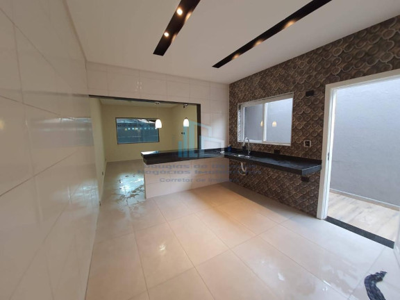 Imagem Casa com 2 Quartos à Venda, 74 m² em Caiçara - Praia Grande Imagem Casa com 2 Quartos à Venda, 74 m² em Caiçara - Praia Grande