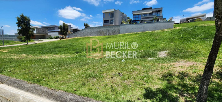 Terreno em Condomínio à Venda, 700 m² em Urbanova - São José Dos Campos