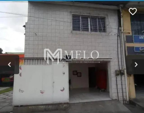 Imagem Casa com 5 Quartos à Venda, 246 m² em Casa Forte - Recife Imagem Casa com 5 Quartos à Venda, 246 m² em Casa Forte - Recife