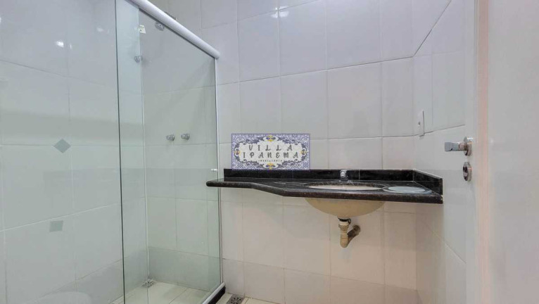 Imagem Apartamento com 3 Quartos à Venda, 130 m² em Copacabana - Rio De Janeiro Imagem Apartamento com 3 Quartos à Venda, 130 m² em Copacabana - Rio De Janeiro