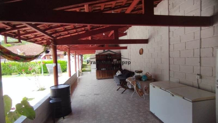 Imagem Imóvel com 2 Quartos à Venda, 35.758 m² em Quiririm - Taubaté Imagem Imóvel com 2 Quartos à Venda, 35.758 m² em Quiririm - Taubaté