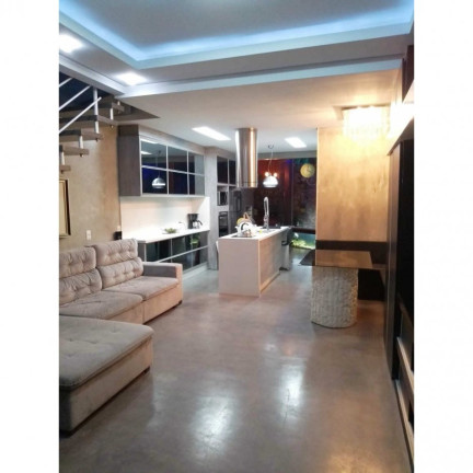Imagem Casa com 2 Quartos à Venda, 120 m² em São Francisco - Camboriú