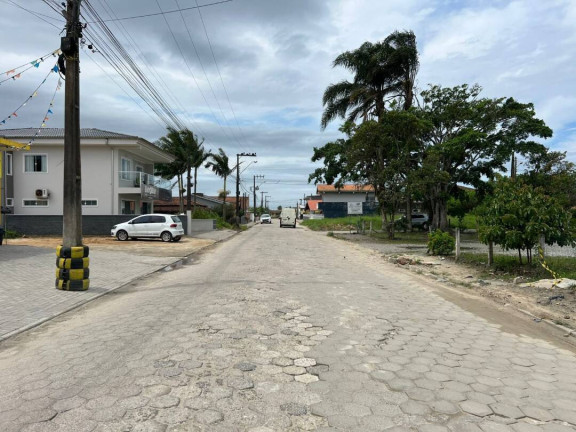 Imagem Casa com 2 Quartos à Venda, 90 m² em Centro - Balneário Barra Do Sul Imagem Casa com 2 Quartos à Venda, 90 m² em Centro - Balneário Barra Do Sul