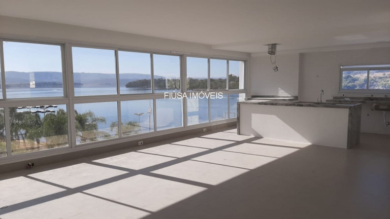 Apartamento com 3 Quartos à Venda, 133 m² em Centro - Rifaina