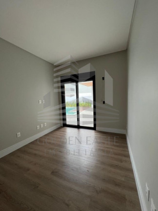 Imagem Casa com 3 Quartos à Venda, 100 m² em Santa Regina - Camboriú Imagem Casa com 3 Quartos à Venda, 100 m² em Santa Regina - Camboriú