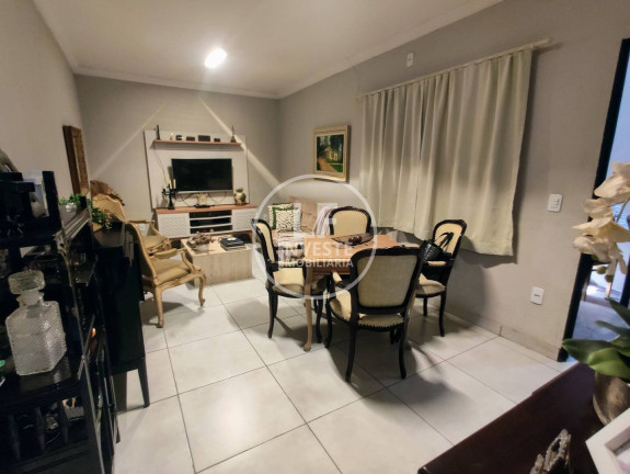 Imagem Casa com 3 Quartos à Venda, 250 m² em Conjunto Vila Isabel - Goiânia Imagem Casa com 3 Quartos à Venda, 250 m² em Conjunto Vila Isabel - Goiânia