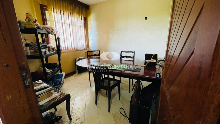 Imagem Casa com 3 Quartos à Venda, 243 m² em Centro - Florianópolis Imagem Casa com 3 Quartos à Venda, 243 m² em Centro - Florianópolis
