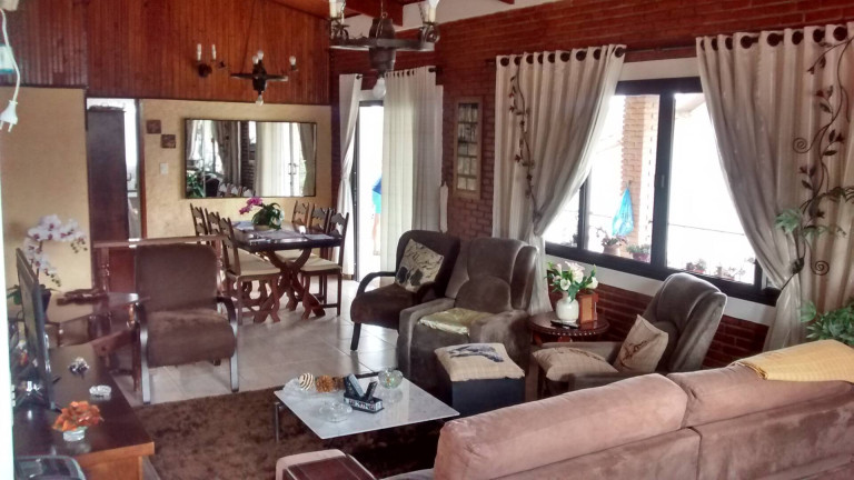 Imagem Casa com 3 Quartos à Venda, 100 m² em Jardim Imperial - Atibaia Imagem Casa com 3 Quartos à Venda, 100 m² em Jardim Imperial - Atibaia