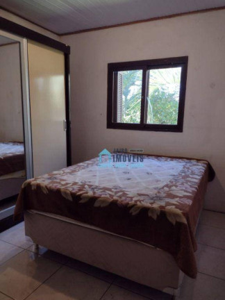 Imagem Casa com 4 Quartos à Venda, 120 m² em Cruzeiro Do Sul 1 - Tramandaí Imagem Casa com 4 Quartos à Venda, 120 m² em Cruzeiro Do Sul 1 - Tramandaí