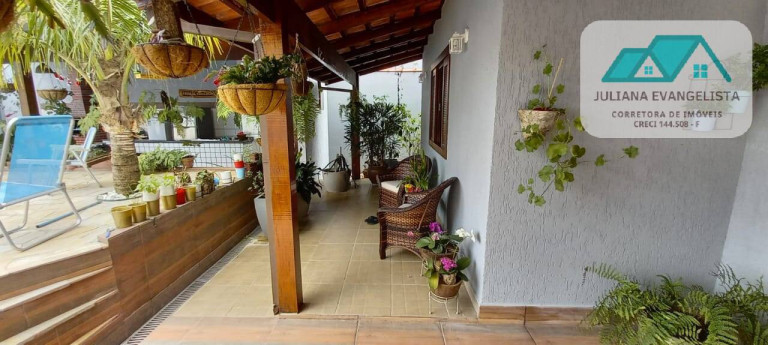 Imagem Casa com 3 Quartos à Venda, 360 m² em Estrela D'alva - Caraguatatuba
