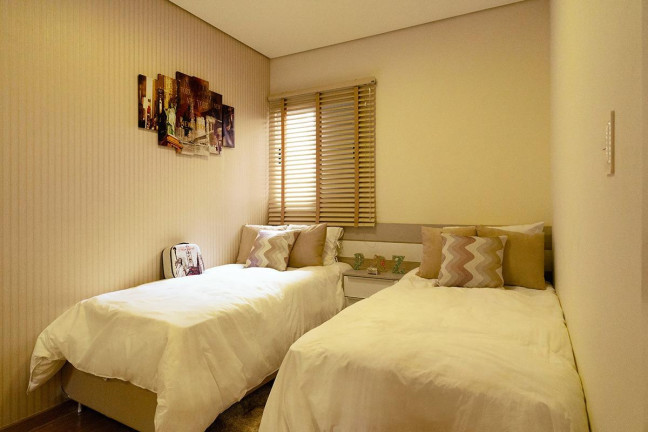 Imagem Apartamento com 3 Quartos à Venda, 48 m² em Conjunto Habitacional Santiago Ii - Londrina Imagem Apartamento com 3 Quartos à Venda, 48 m² em Conjunto Habitacional Santiago Ii - Londrina