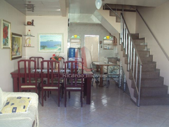 Imagem Imóvel com 3 Quartos à Venda, em Peró - Cabo Frio Imagem Imóvel com 3 Quartos à Venda, em Peró - Cabo Frio