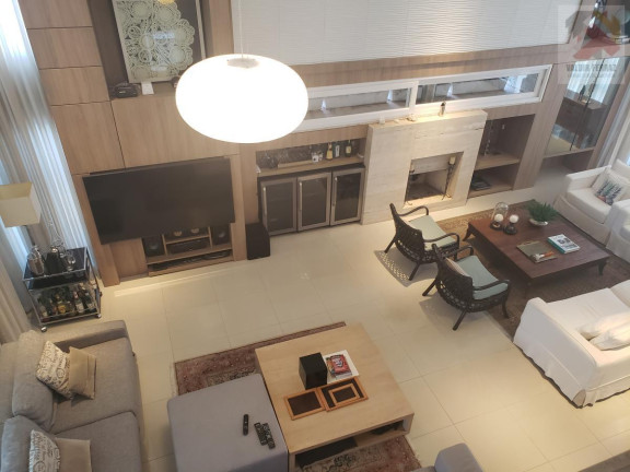 Imagem Casa com 5 Quartos à Venda, 450 m² em Jurerê Internacional - Florianópolis Imagem Casa com 5 Quartos à Venda, 450 m² em Jurerê Internacional - Florianópolis