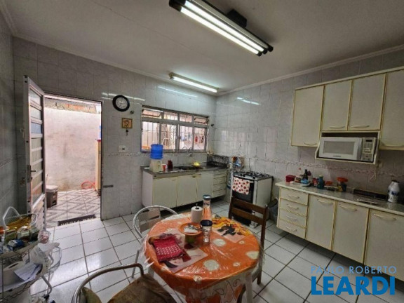 Imagem Sobrado com 2 Quartos à Venda, 190 m² em Vila Scarpelli - Santo André Imagem Sobrado com 2 Quartos à Venda, 190 m² em Vila Scarpelli - Santo André