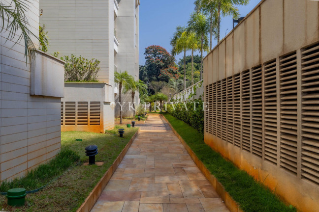 Imagem Apartamento com 4 Quartos à Venda, 197 m² em Jardim Santa Mena - Guarulhos