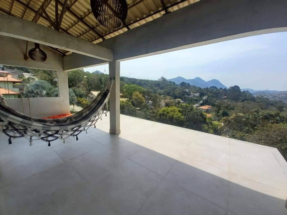 Casa com 4 Quartos à Venda,  em Perisse - Nova Friburgo