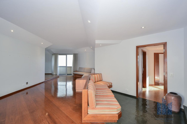 Imagem Apartamento com 3 Quartos à Venda, 150 m² em Brooklin Novo - São Paulo Imagem Apartamento com 3 Quartos à Venda, 150 m² em Brooklin Novo - São Paulo