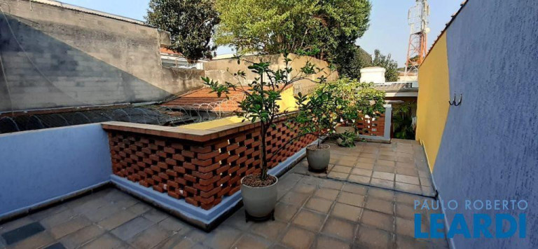 Imagem Sobrado com 3 Quartos à Venda, 150 m² em Vila Curuçá - Santo André