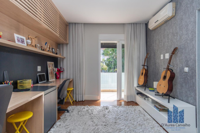 Imagem Casa com 5 Quartos à Venda, 720 m² em Pacaembu - São Paulo Imagem Casa com 5 Quartos à Venda, 720 m² em Pacaembu - São Paulo