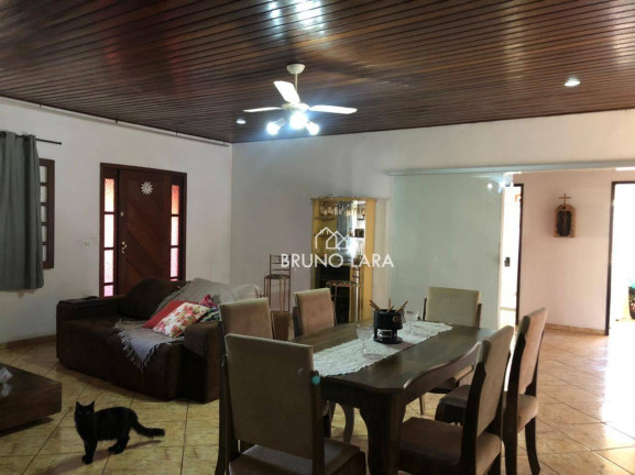 Imagem Casa com 3 Quartos à Venda, 400 m² em Cidade Clube Residência - Igarapé Imagem Casa com 3 Quartos à Venda, 400 m² em Cidade Clube Residência - Igarapé