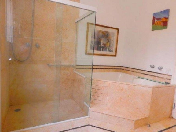 Imagem Casa com 4 Quartos à Venda, 700 m² em Vila De São Fernando - Cotia Imagem Casa com 4 Quartos à Venda, 700 m² em Vila De São Fernando - Cotia