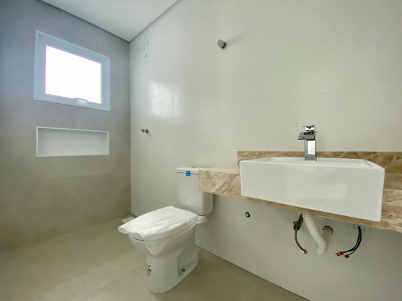 Imagem Casa com 3 Quartos à Venda, 250 m² em Forquilhas - São José